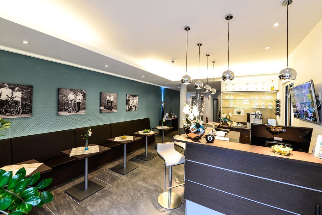 אניגרלו Hotel Am Markt מראה חיצוני תמונה
